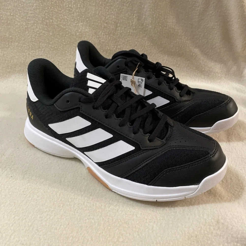 Adidas Ligra Indoor Sports Shoes Womens Black White Size 9 IH8119 New With Tags